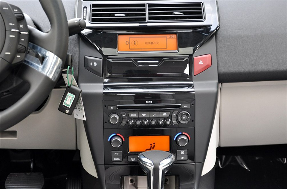 三厢 2012款 1.6L AT 品享型 外观 