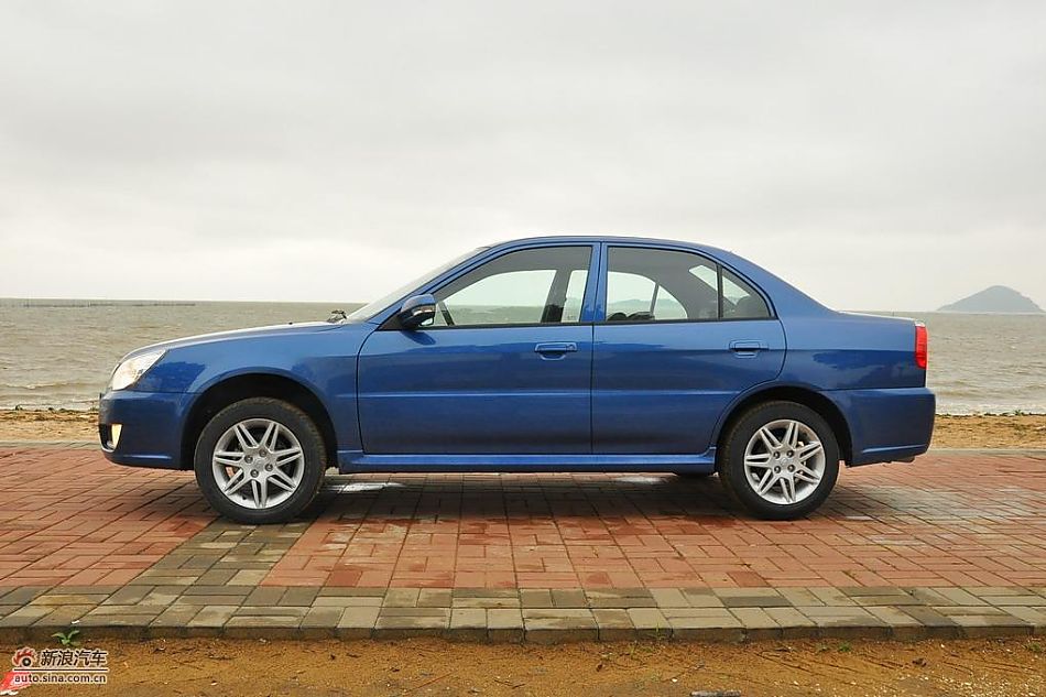 东南V3菱悦CVT版实拍图 