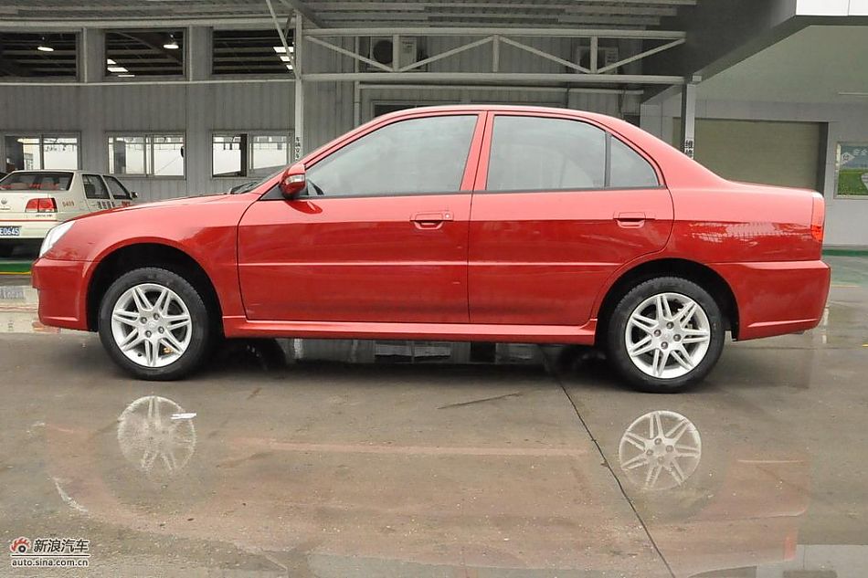 东南V3菱悦CVT版实拍图 