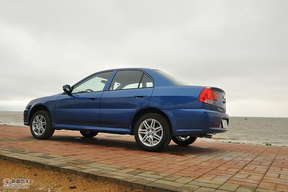 东南V3菱悦CVT版实拍图 