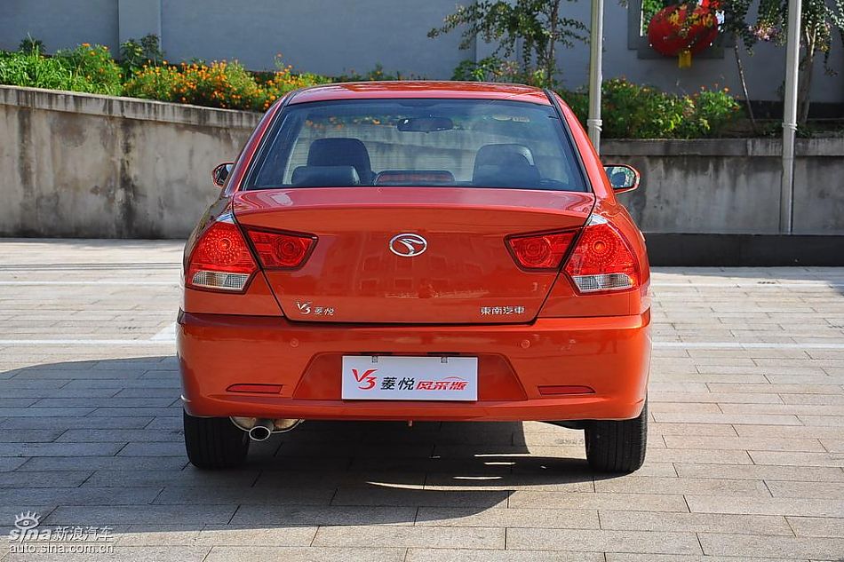 V3菱悦风采版试车实拍图