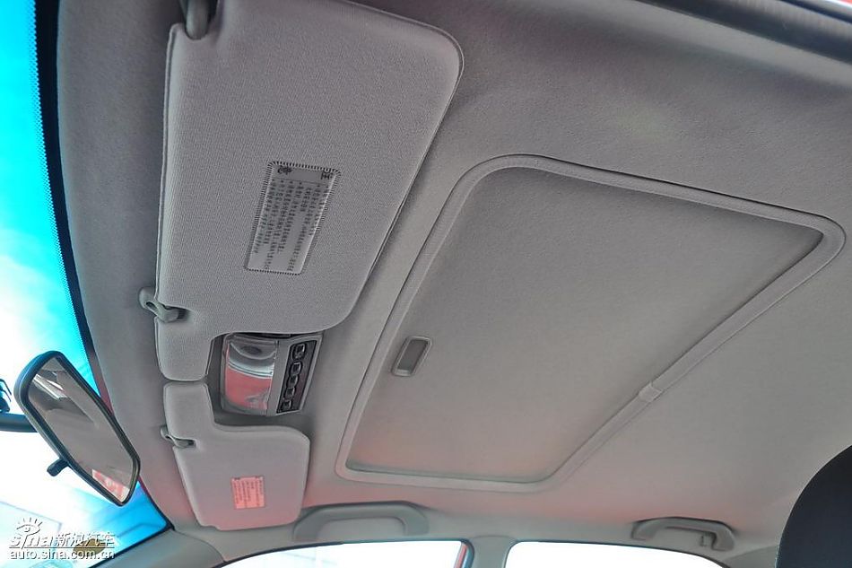 V3菱悦风采版内饰图