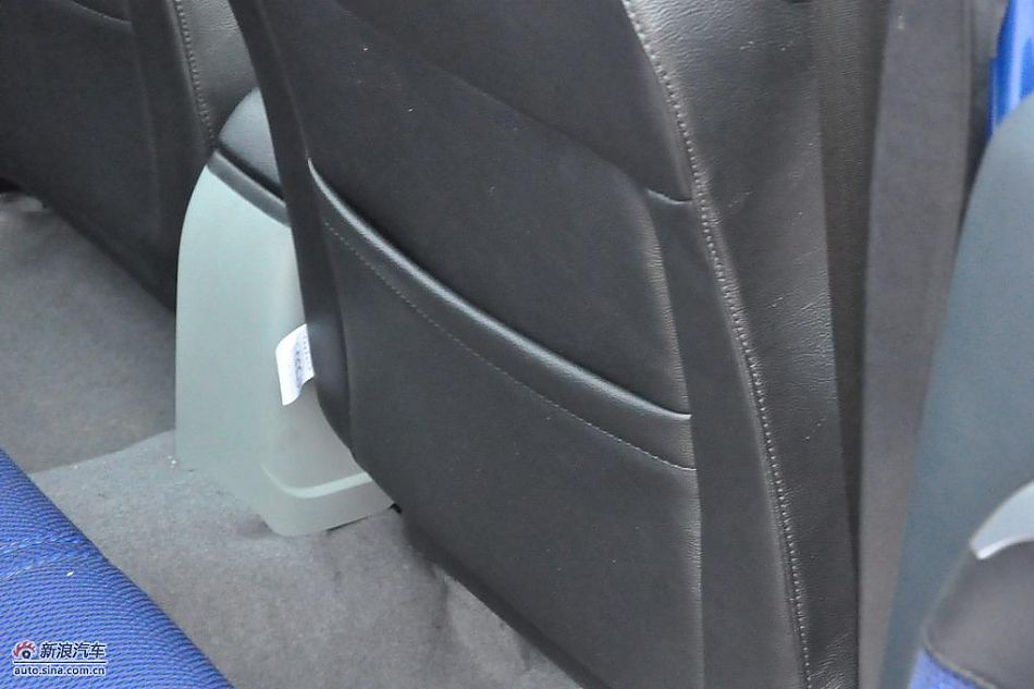 东南V3菱悦CVT版试车实拍图