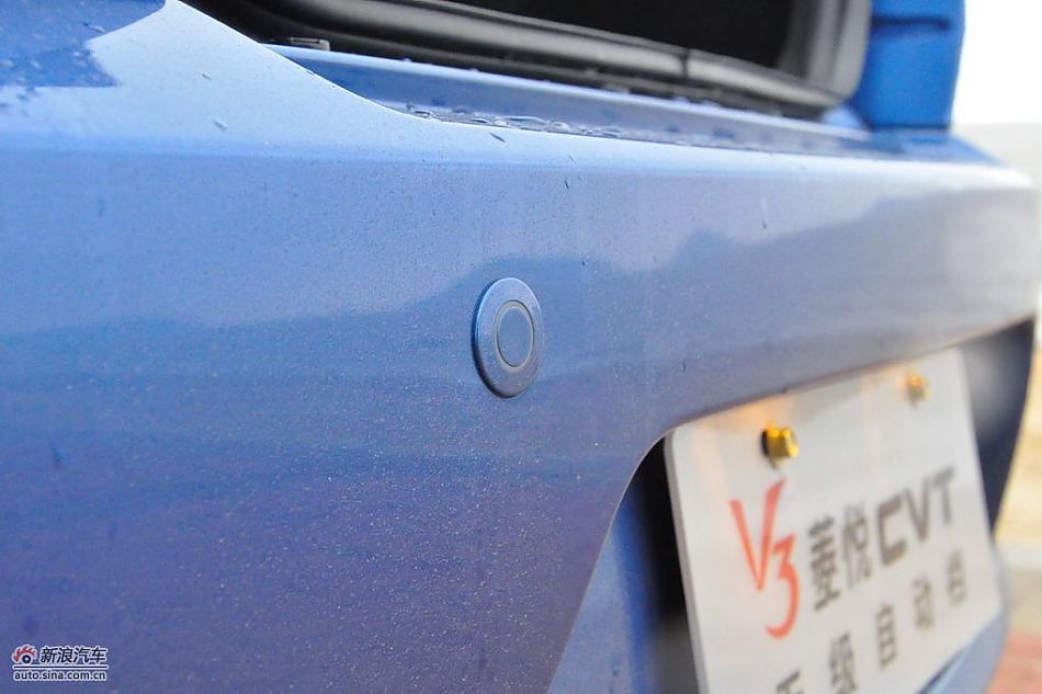 东南V3菱悦CVT版实拍图 