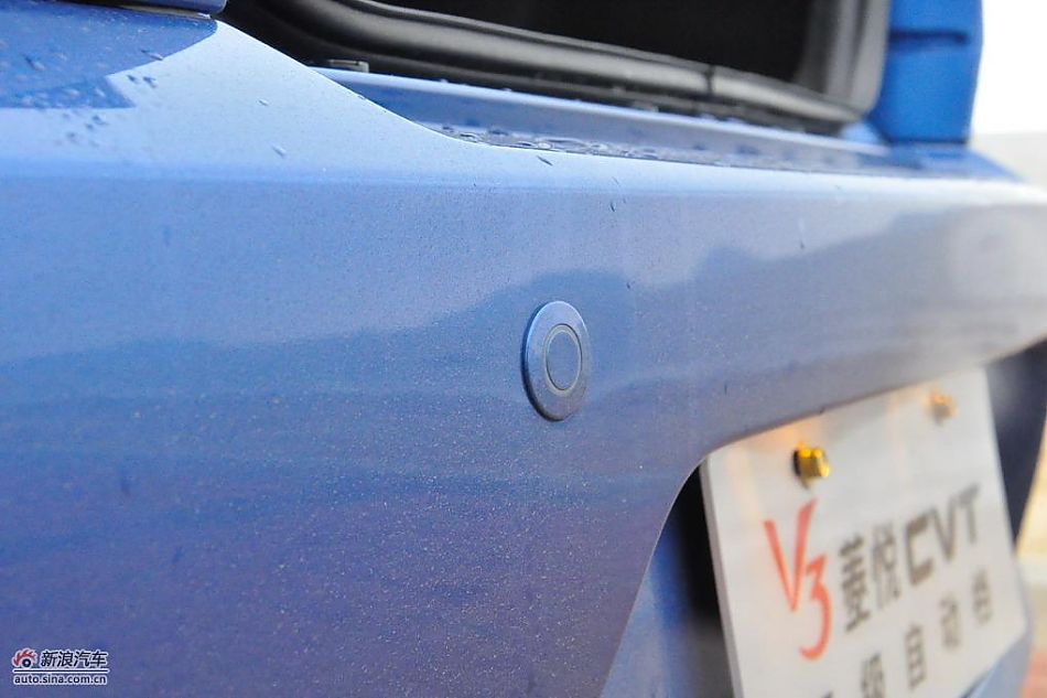 东南V3菱悦CVT版实拍图 