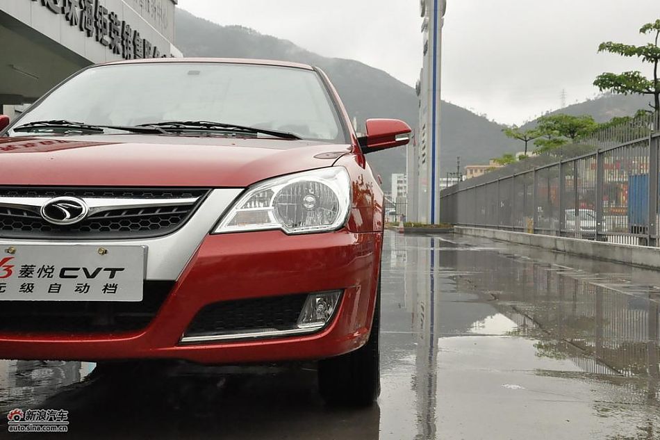 东南V3菱悦CVT版实拍图 