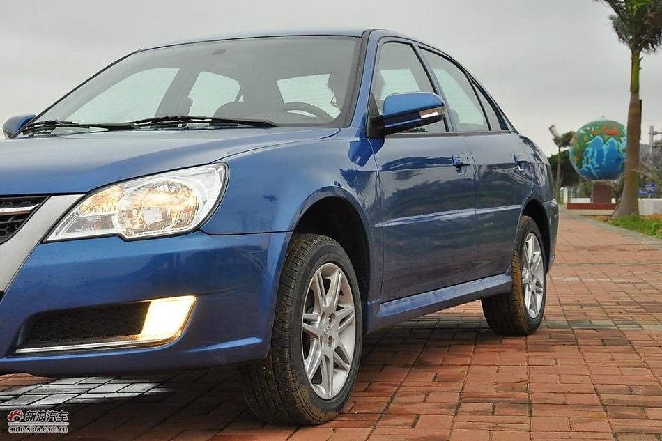 东南V3菱悦CVT版实拍图 