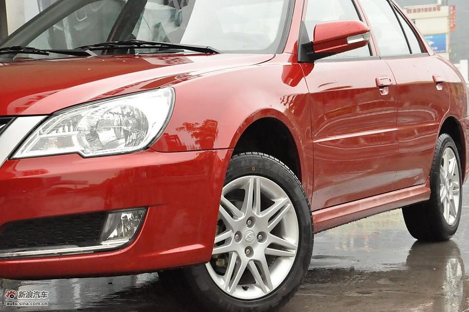 东南V3菱悦CVT版实拍图 