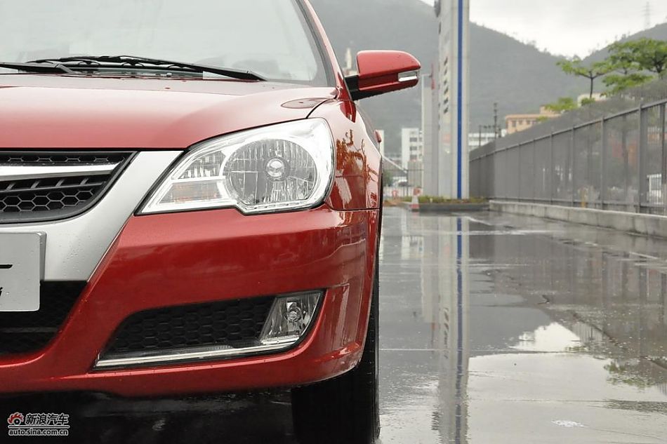 东南V3菱悦CVT版实拍图 