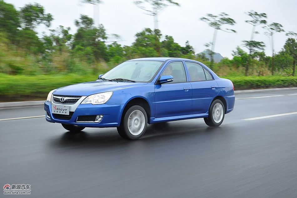 东南V3菱悦CVT版试车实拍图