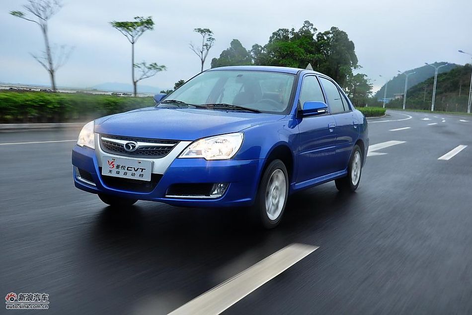 东南V3菱悦CVT版试车实拍图