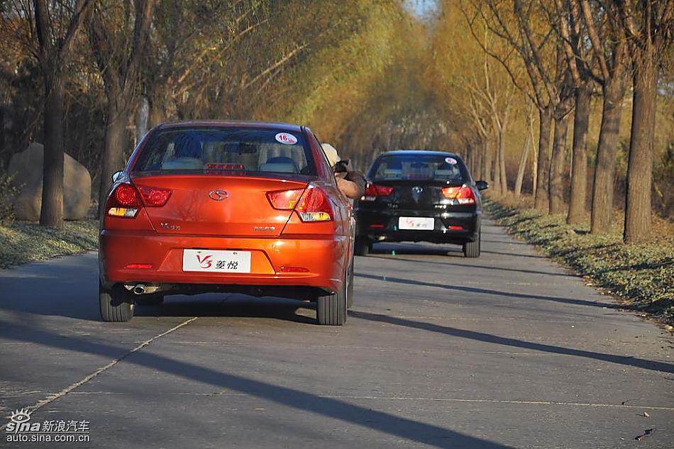 东南V3菱悦试车组图