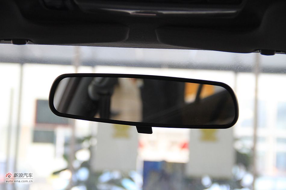 2012款V3菱悦到店实拍