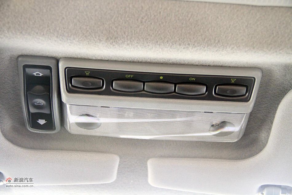 2012款V3菱悦到店实拍