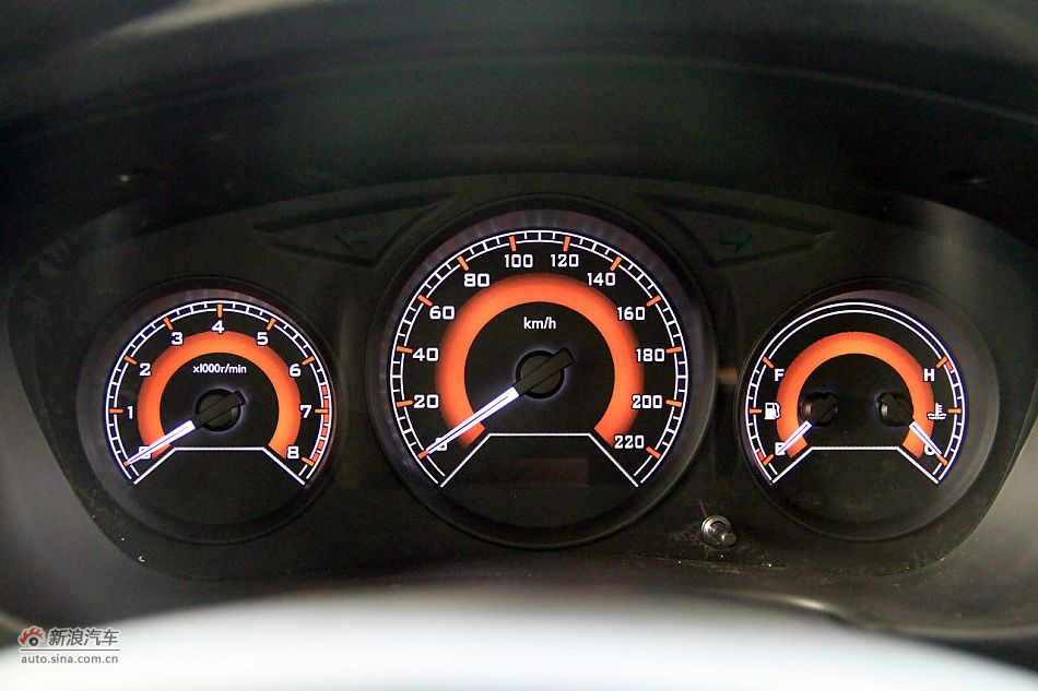 2012款V3菱悦到店实拍