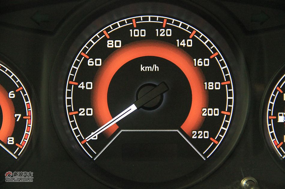 2012款V3菱悦到店实拍