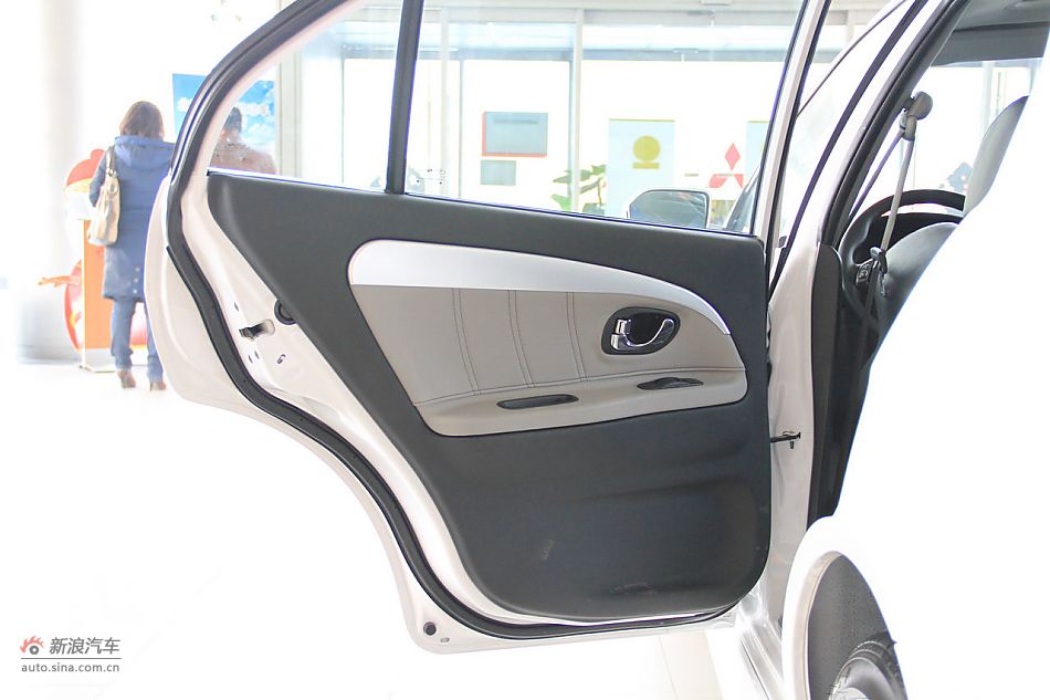 2012款V3菱悦到店实拍