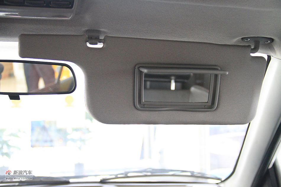 2012款V3菱悦到店实拍