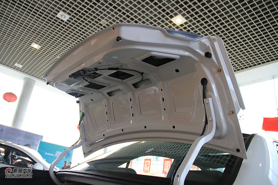 2012款V3菱悦到店实拍