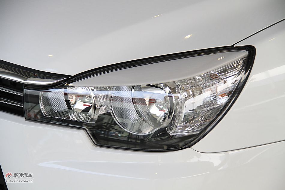 2012款V3菱悦到店实拍