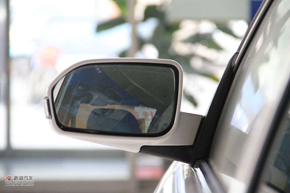 2012款V3菱悦到店实拍