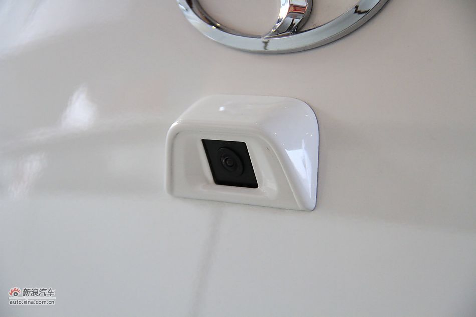 2012款V3菱悦到店实拍