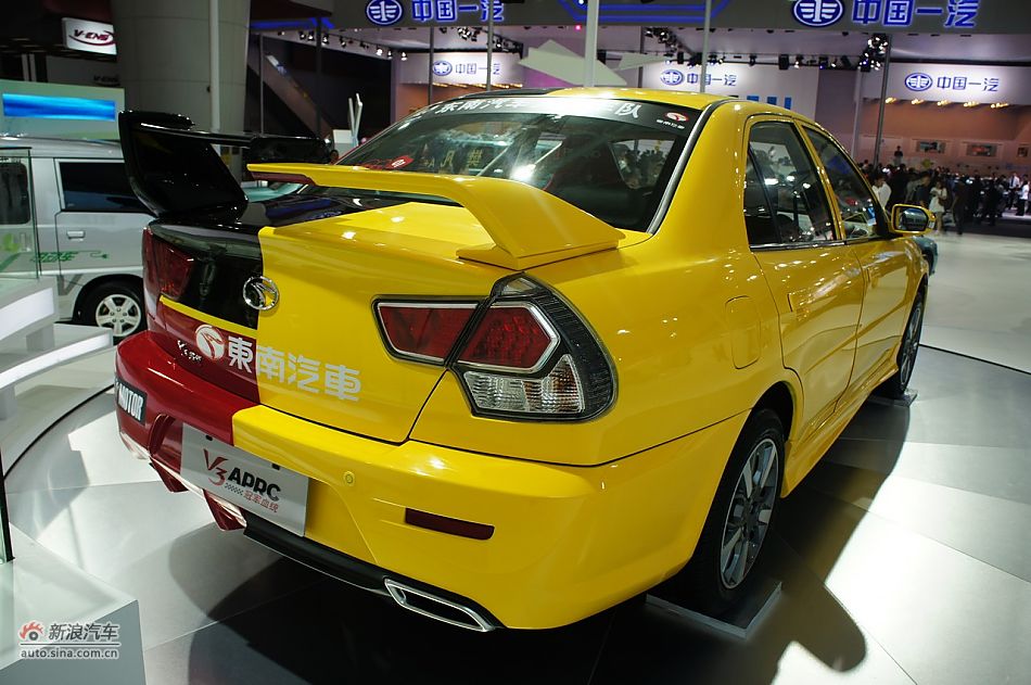 V3菱悦APRC特装车