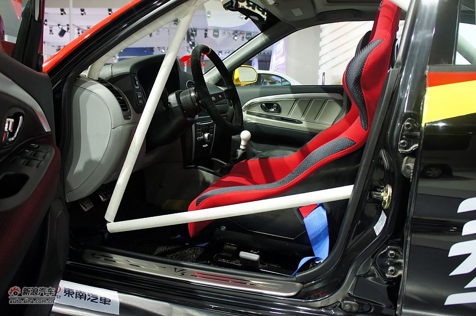 V3菱悦APRC特装车