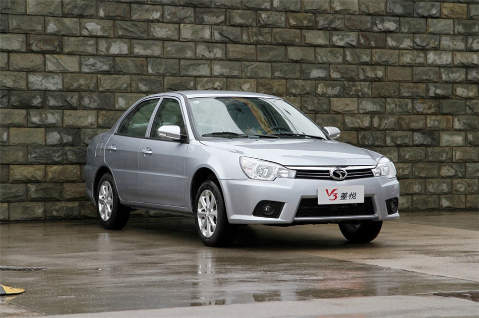 2012款 1.5L MT 舒适版 外观