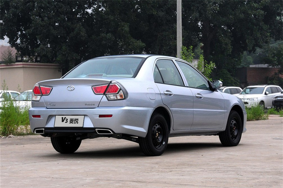 2014款V3菱悦1.5L手动亲民版