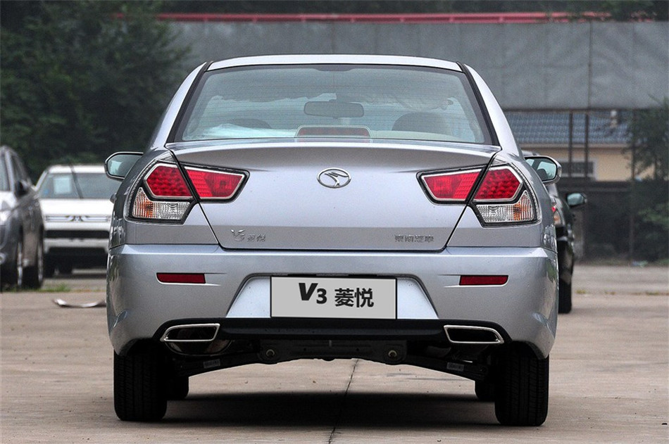 2014款V3菱悦1.5L手动亲民版