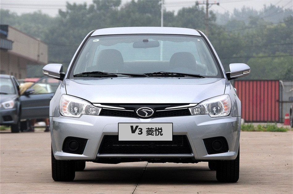 2014款V3菱悦1.5L手动亲民版