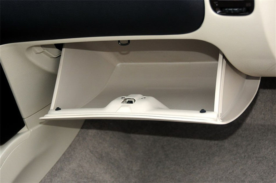 2014款V3菱悦1.5L手动亲民版