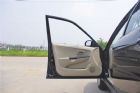 2012款 1.5L MT 舒适版 座椅空间