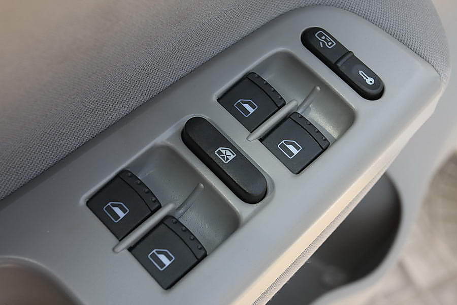 一汽-大众新宝来内饰实拍图