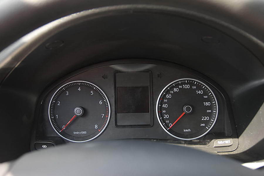 一汽-大众新宝来内饰实拍图