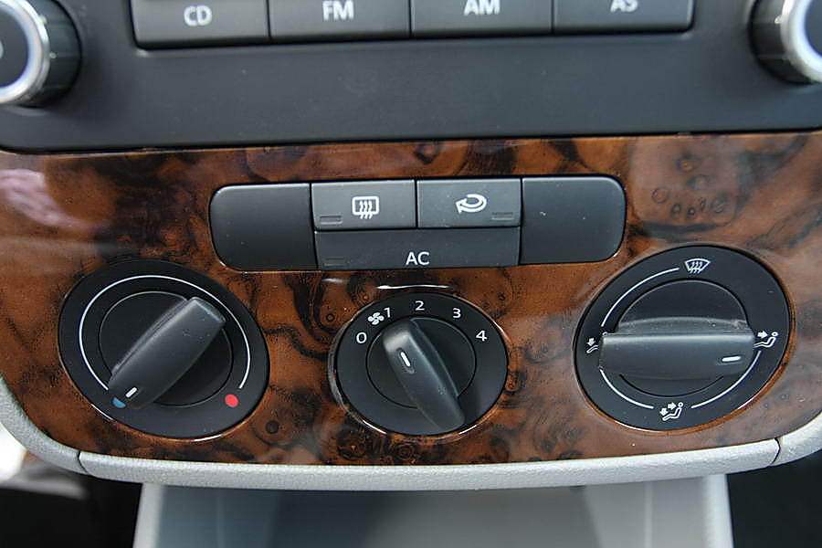 一汽-大众新宝来内饰实拍图