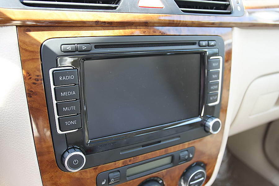 一汽-大众新宝来内饰实拍图