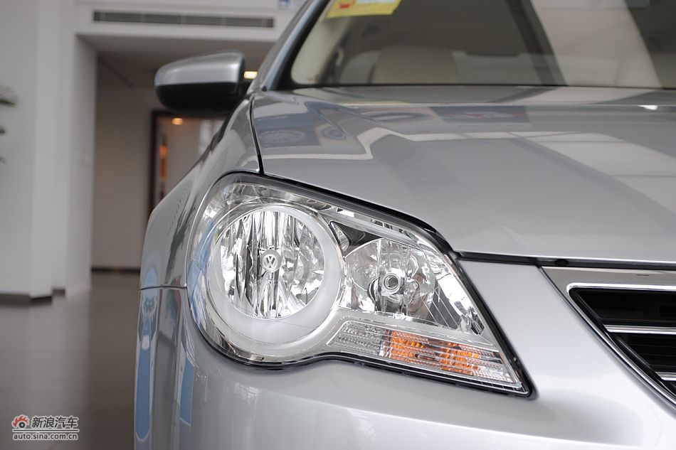 2011款新宝来外观细节
