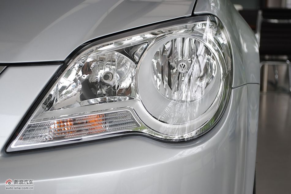 2011款新宝来外观细节