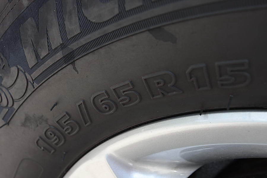 一汽-大众新宝来外观实拍图