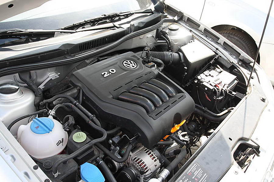 一汽-大众新宝来内饰实拍图