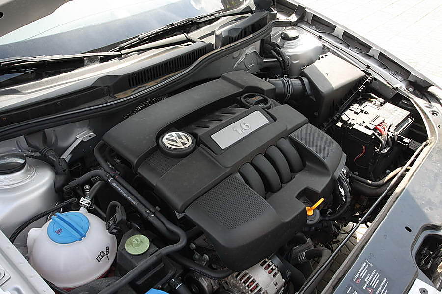 一汽-大众新宝来内饰实拍图