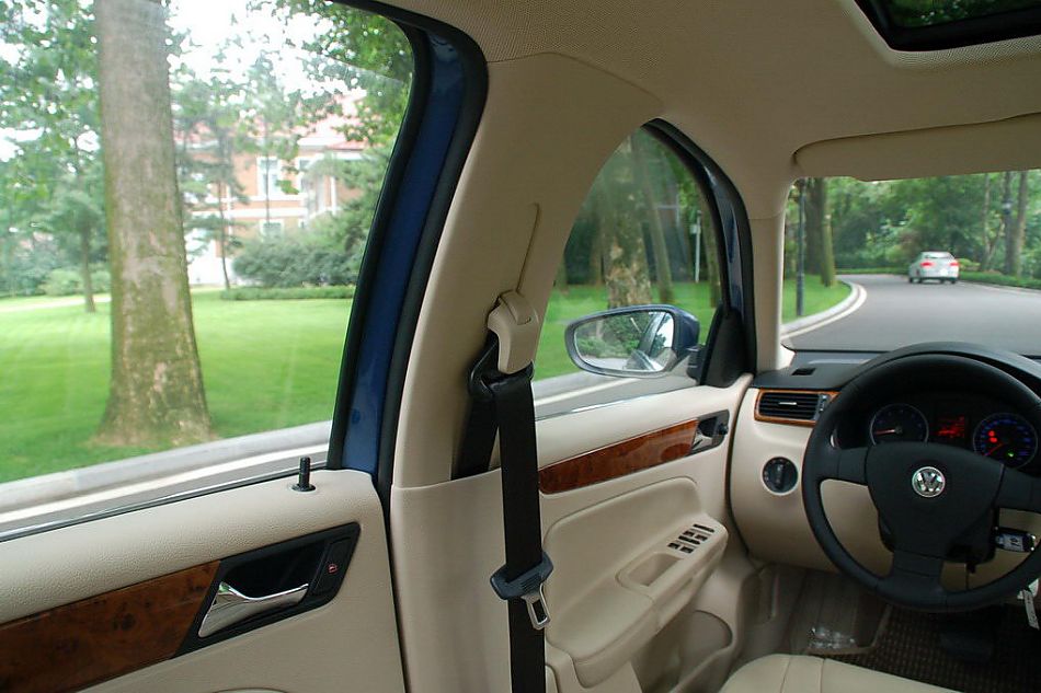 新宝来试车实拍图内饰