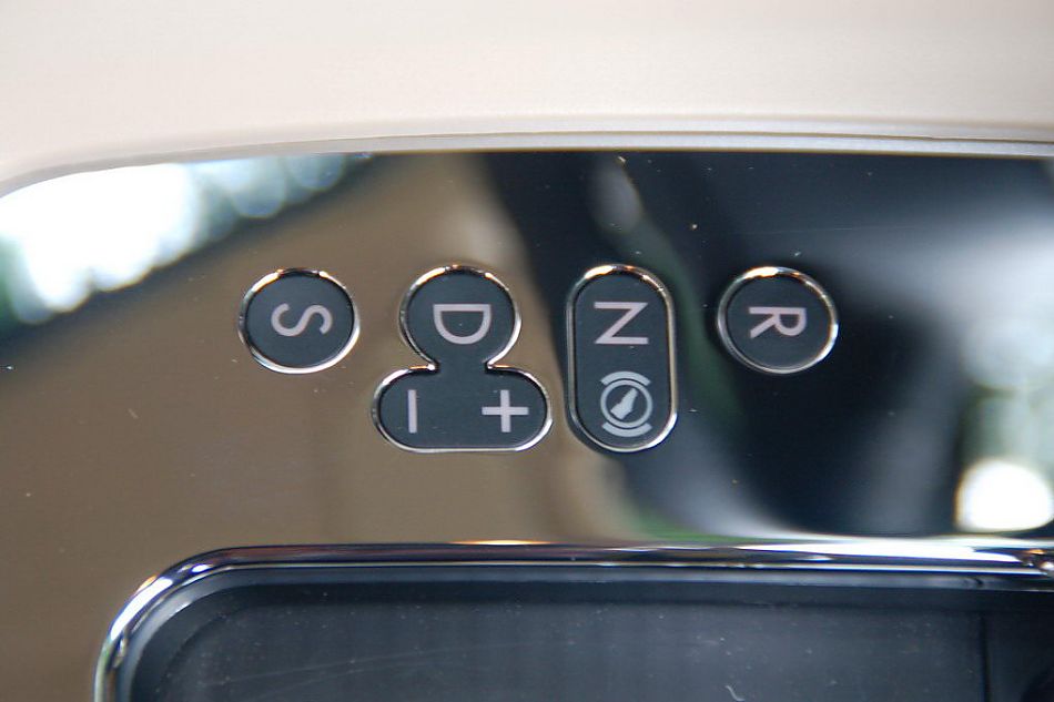 新宝来试车实拍图内饰