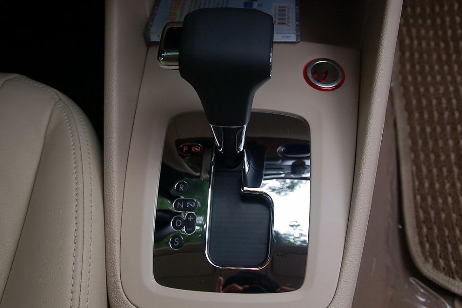 新宝来试车实拍图内饰