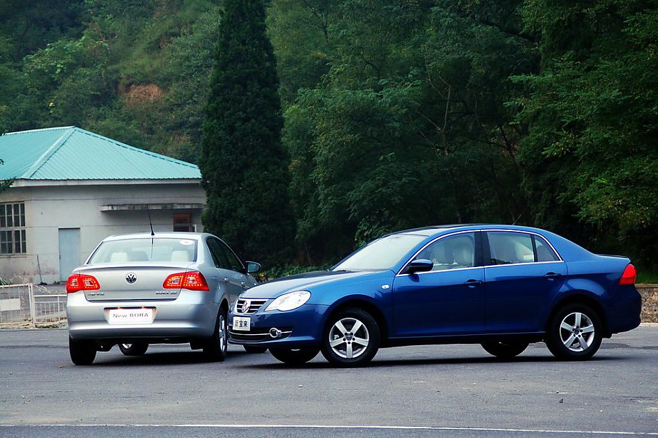 新宝来试车实拍图外观