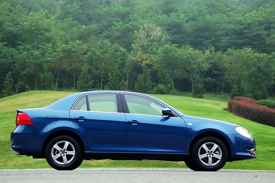 新宝来试车实拍图外观