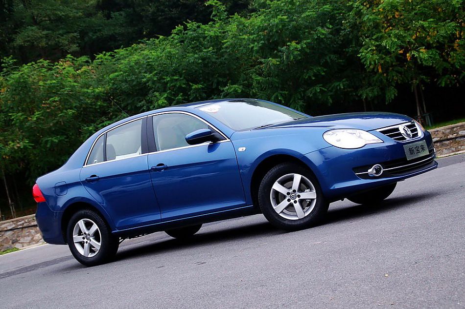 图为新宝来试车实拍图外观