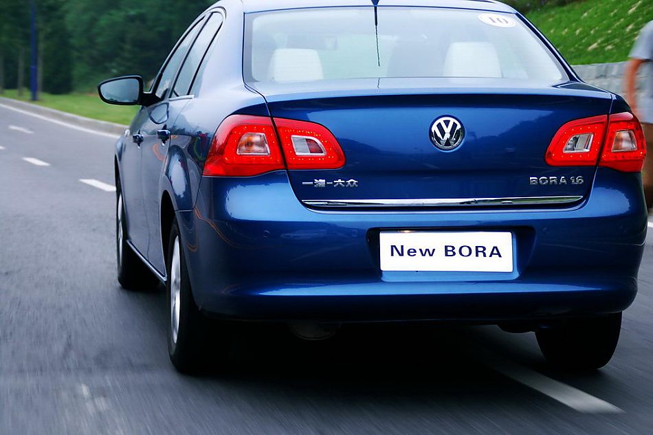 新宝来试车实拍图外观